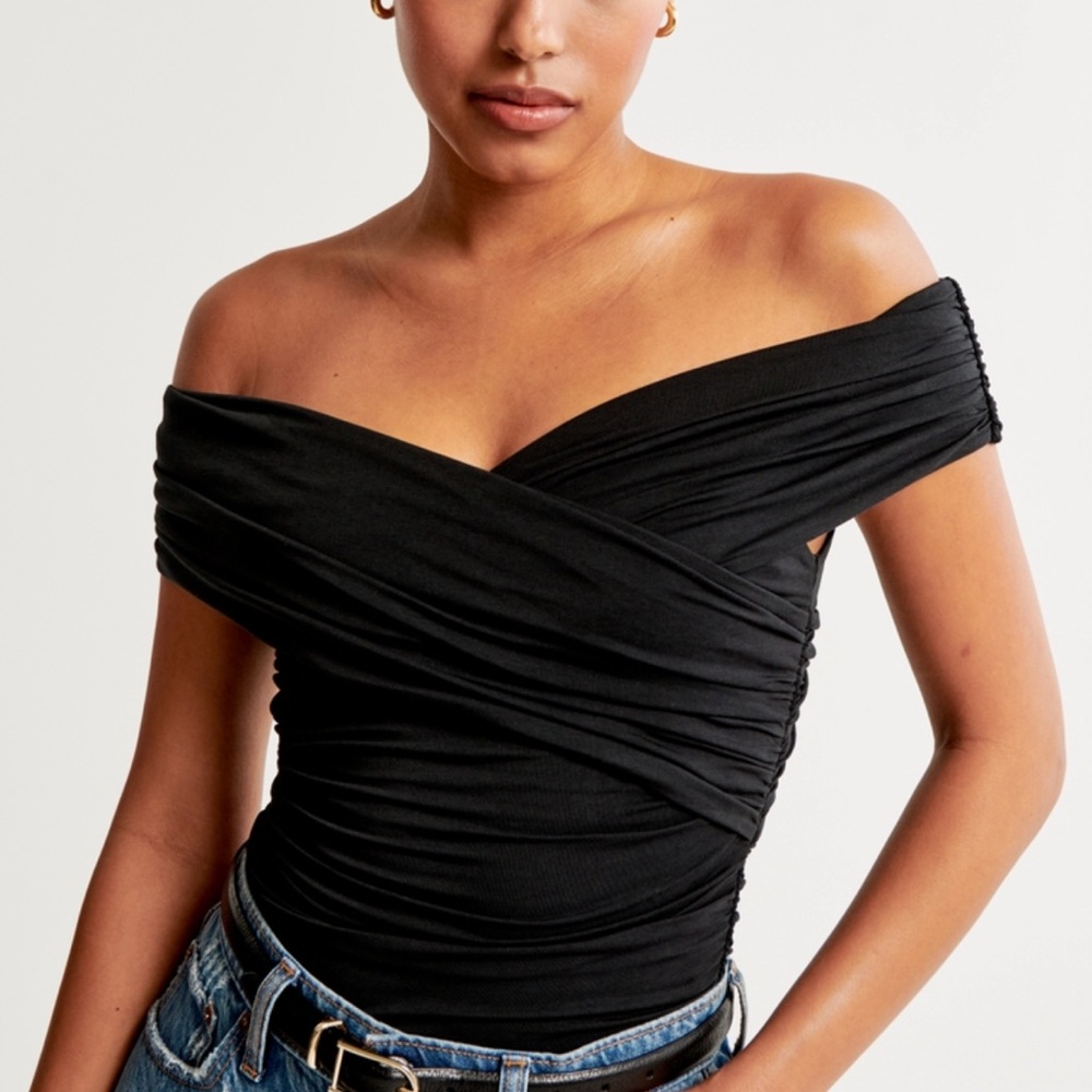 rouched off the shoulder abercrombie body suit